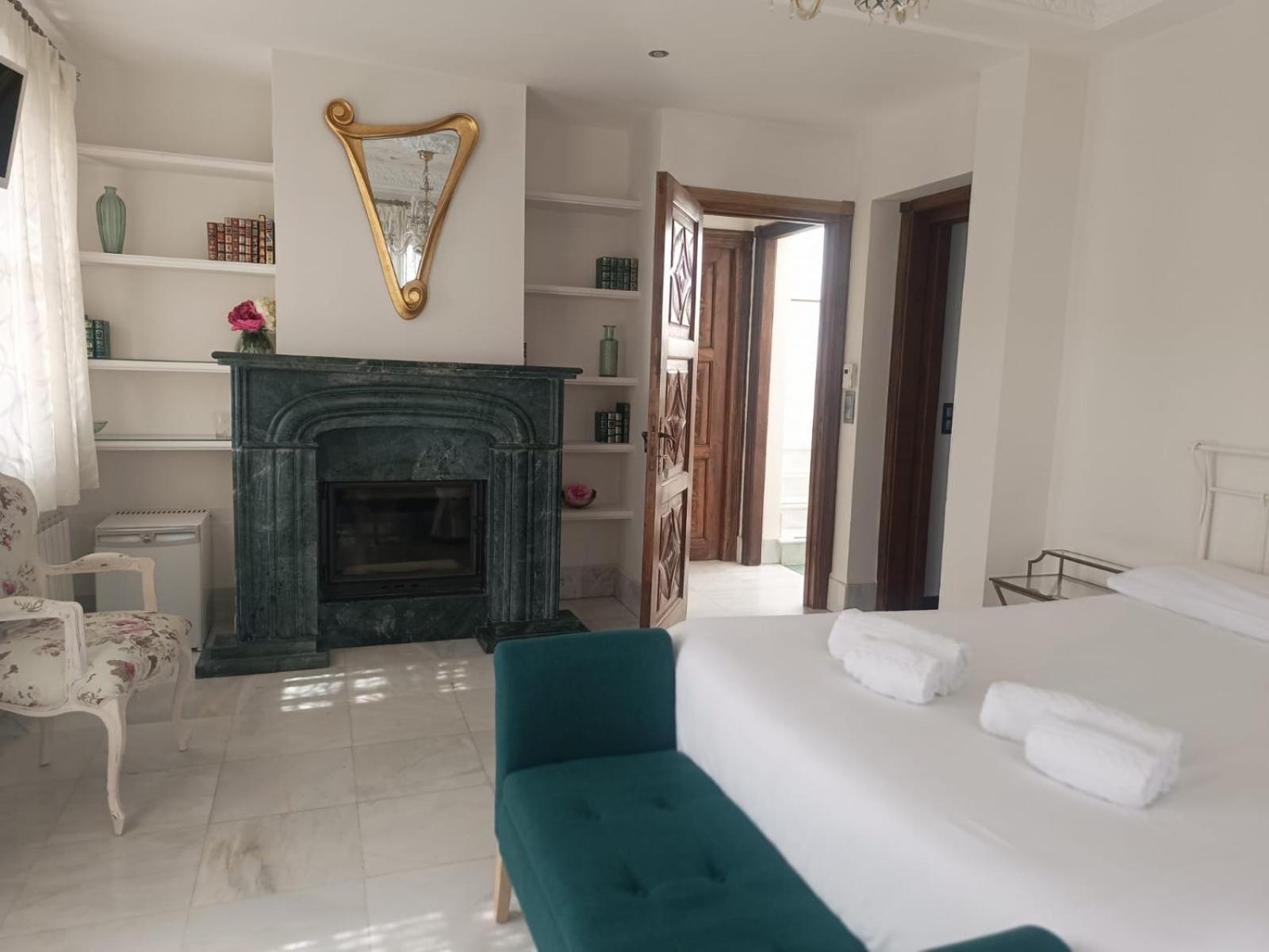 Suite Comares Granada Exterior photo