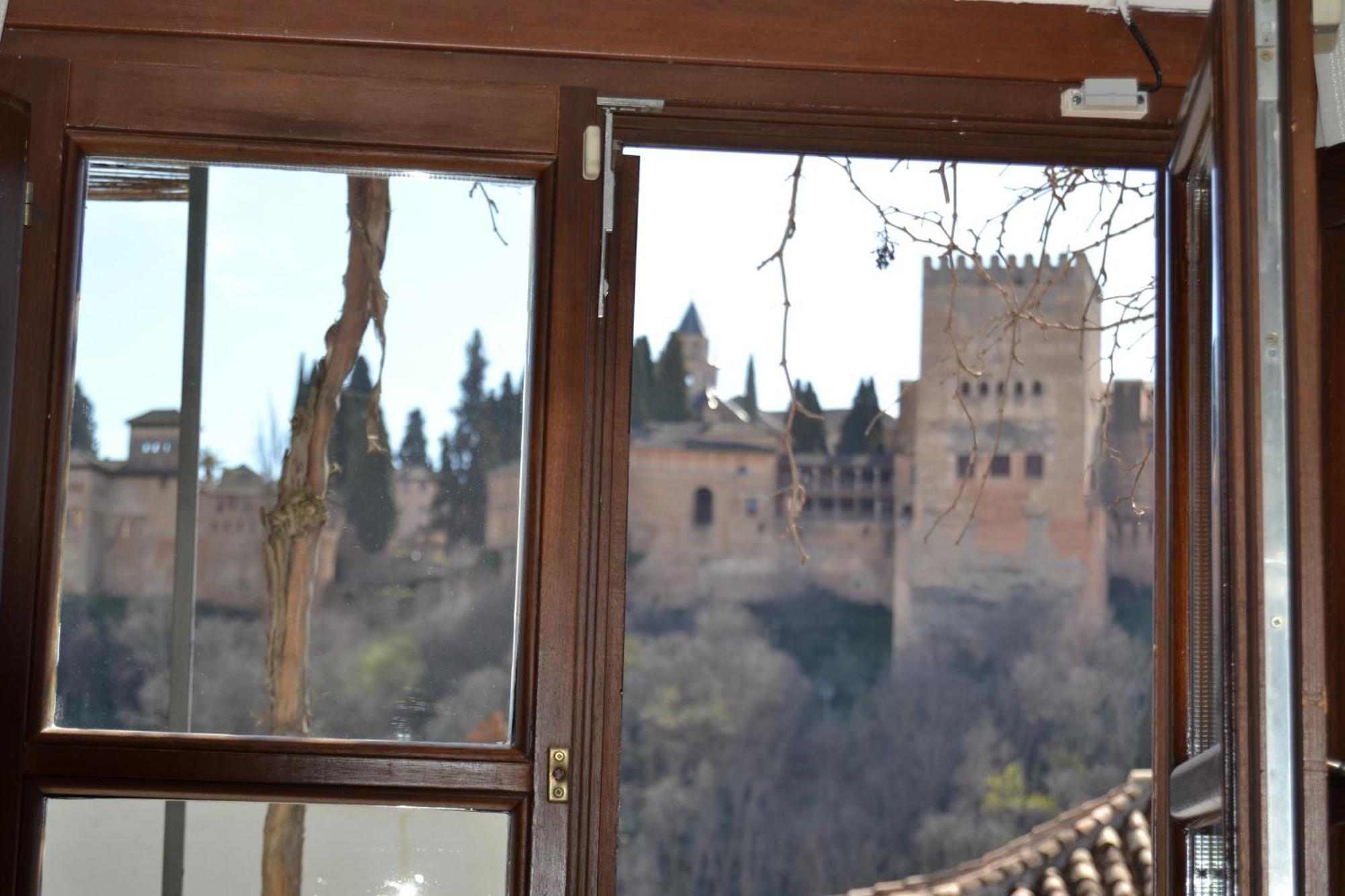 Suite Comares Granada Exterior photo