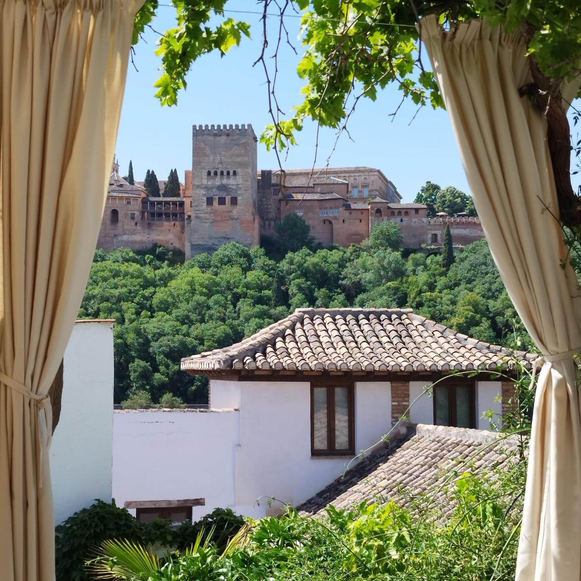 Suite Comares Granada Exterior photo