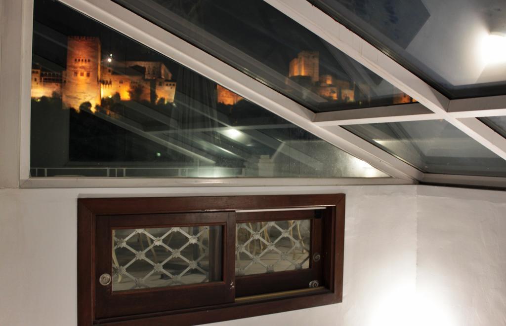 Suite Comares Granada Exterior photo
